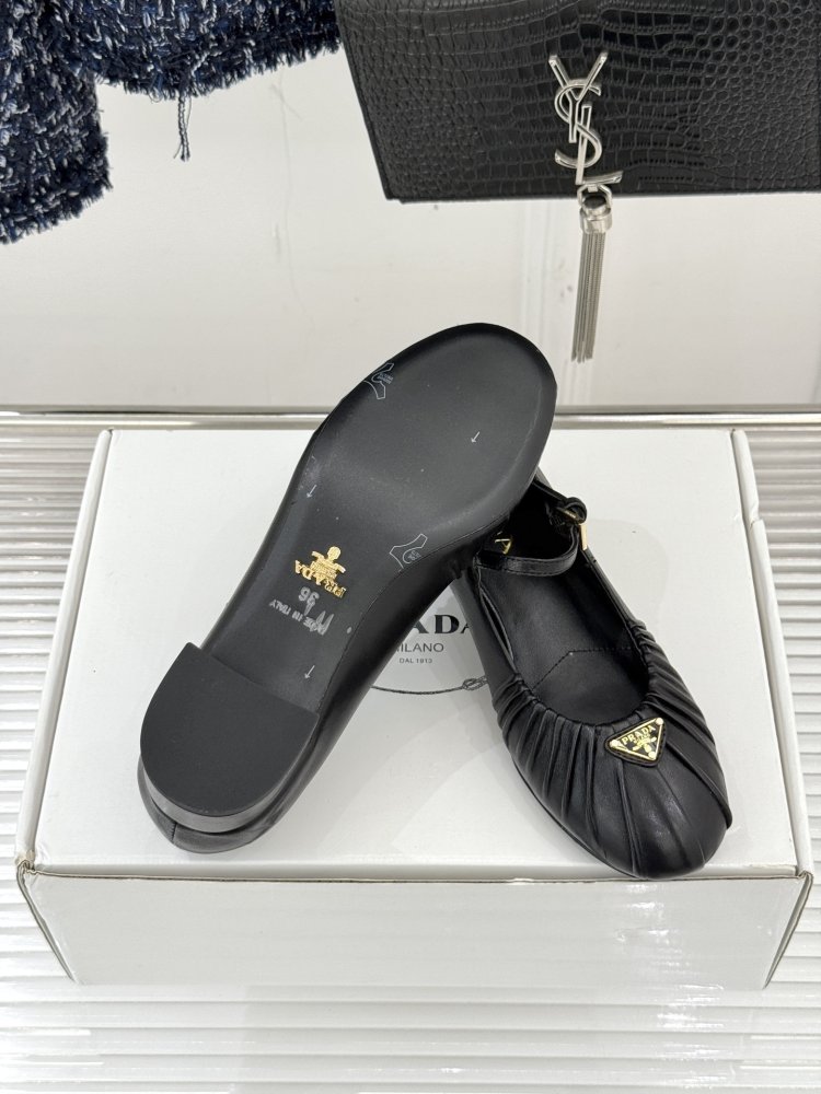 Туфли женские фото 9