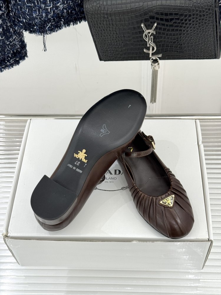 Туфли женские фото 9