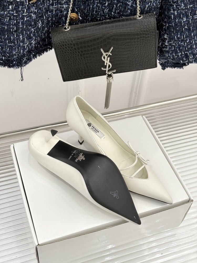 Туфли женские фото 9