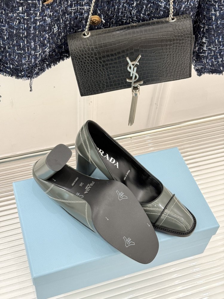 Туфли женские фото 9