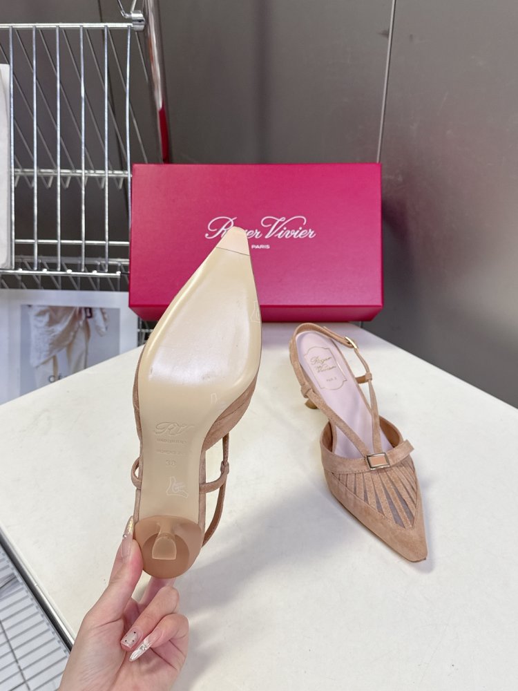 Туфли женские фото 9