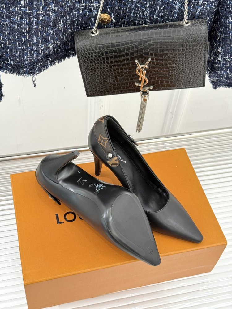 Туфли женские фото 9