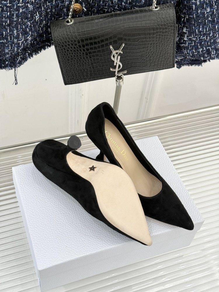 Туфли женские фото 9