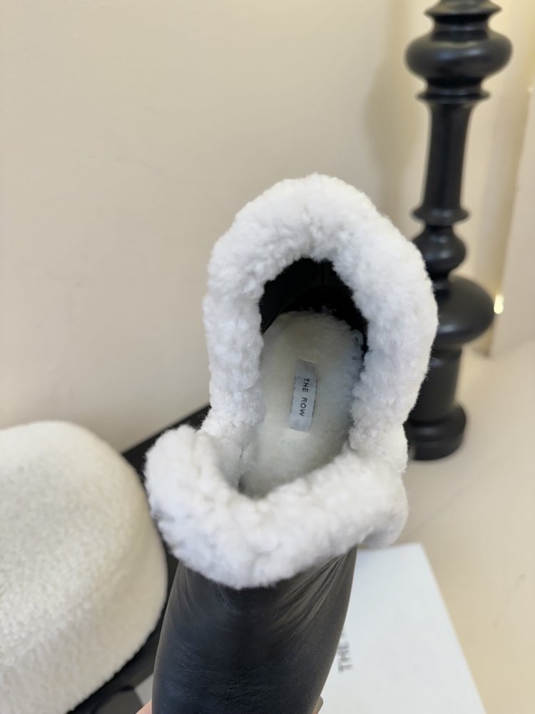 Shoes winter on fur women's фото 8