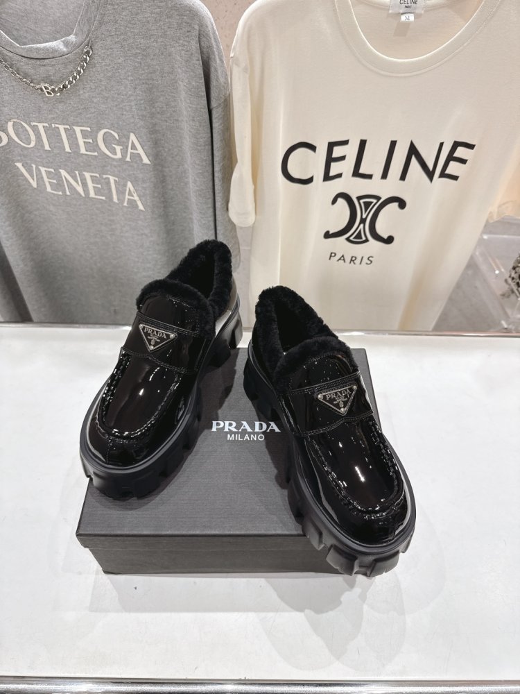 Туфли зимние женские на меху фото 2