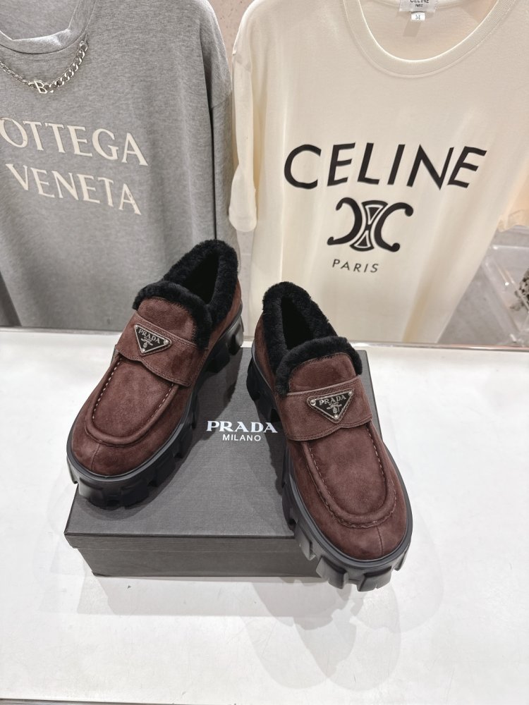 Туфли зимние женские на меху фото 2