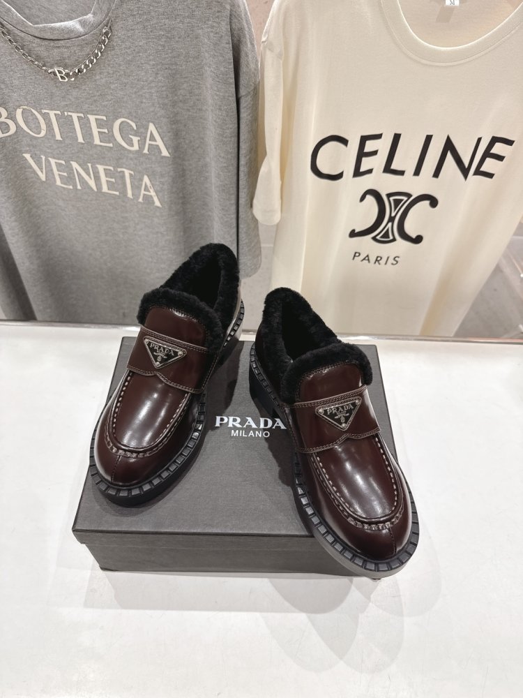 Туфли зимние женские на меху фото 2