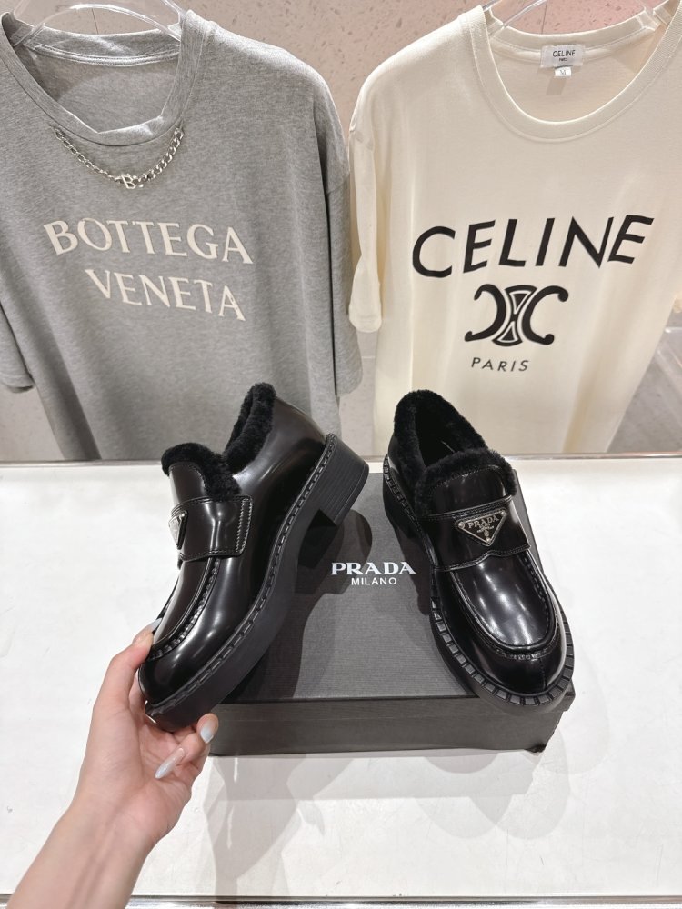 Туфли зимние женские на меху фото 3