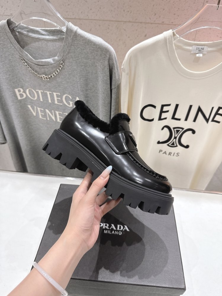 Туфли зимние женские на меху фото 5