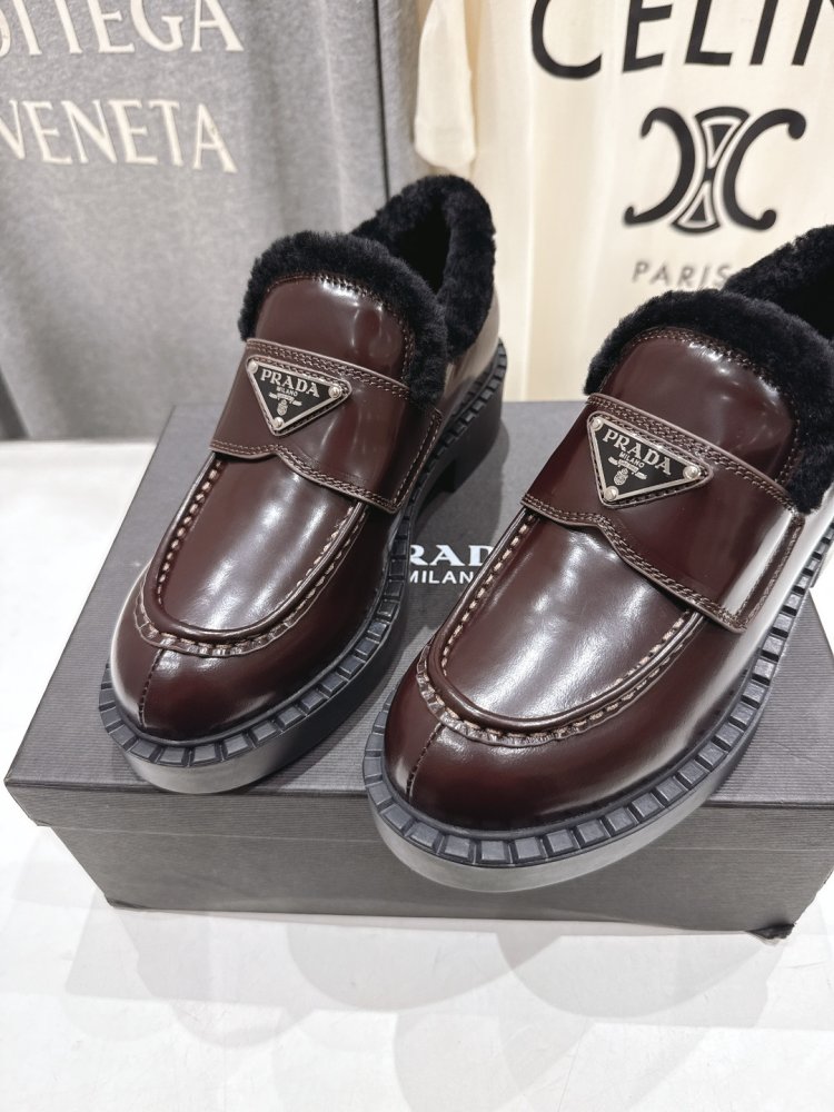 Туфли зимние женские на меху фото 7