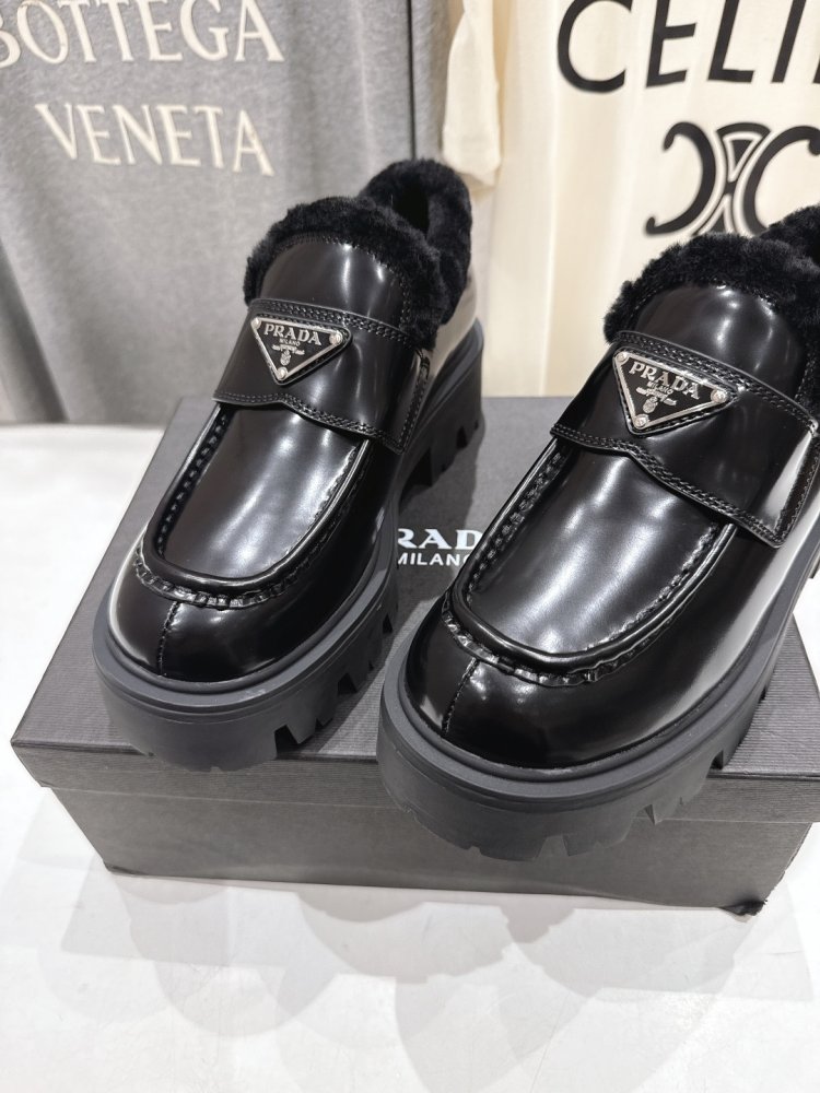 Туфли зимние женские на меху фото 7