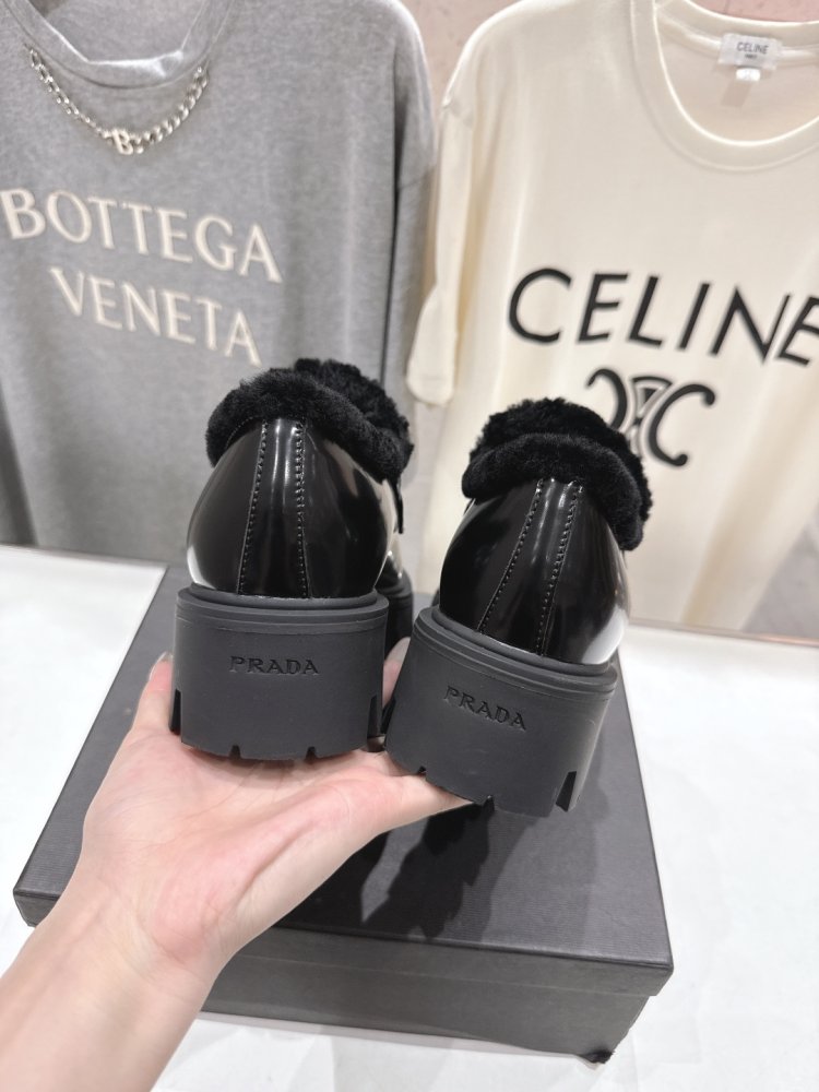 Туфли зимние женские на меху фото 8