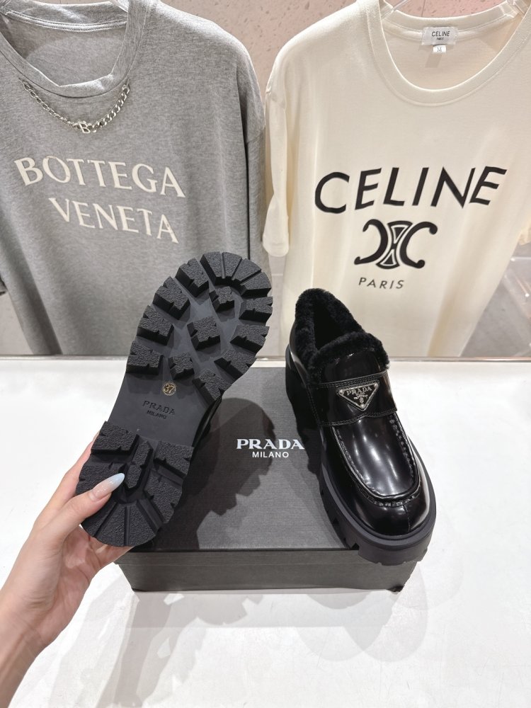 Туфли зимние женские на меху фото 9