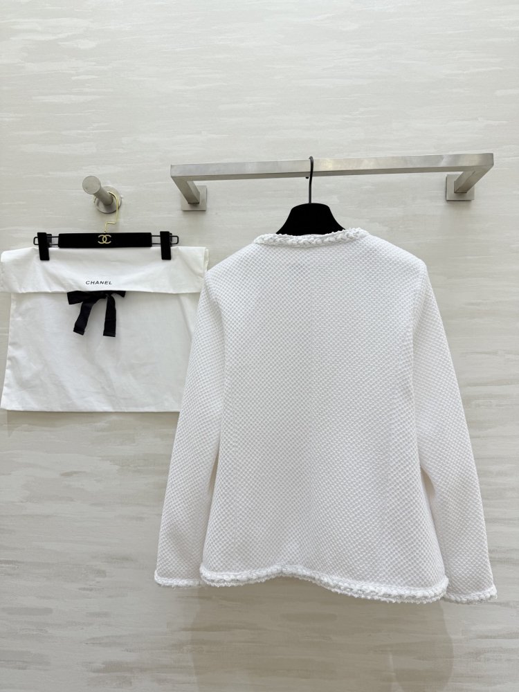 Твидовый белый женский пиджак фото 5