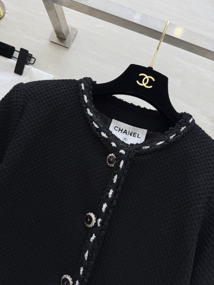 Твідовий чорний жіночий піджак фото 6