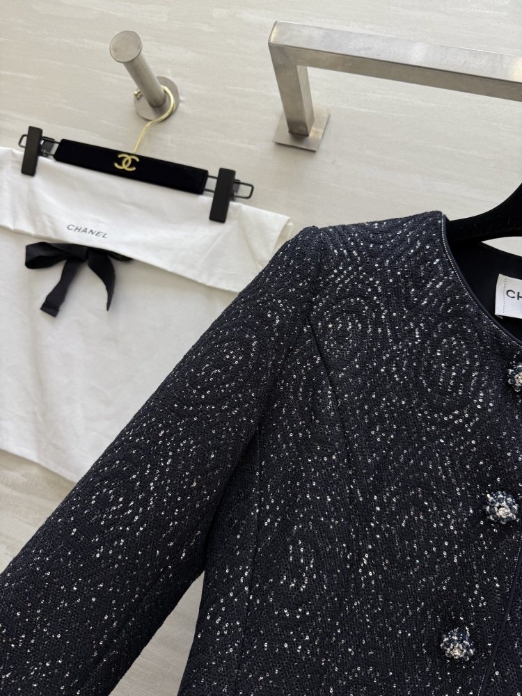 Твидовый пиджак с пайетками женский фото 6