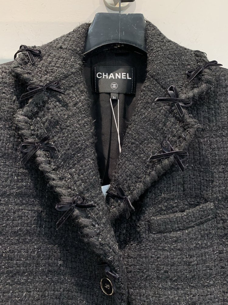 Твидовый пиджак с шелковой подкладкой фото 4