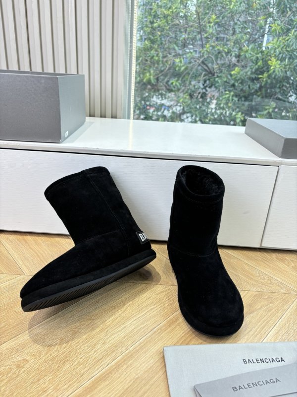 Угги Balenciaga Venom фото 6