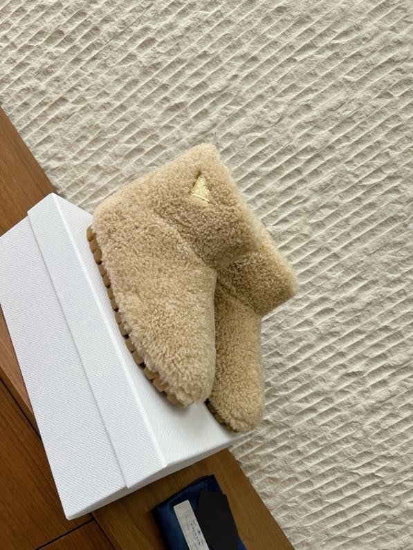 Ugg boots fur фото 4