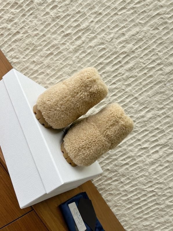 Ugg boots fur фото 7