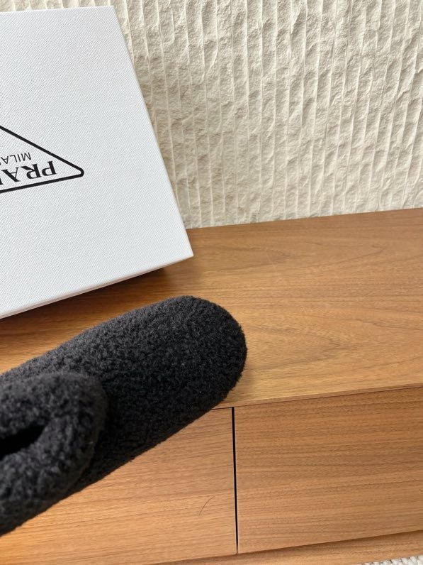 Ugg boots fur фото 8