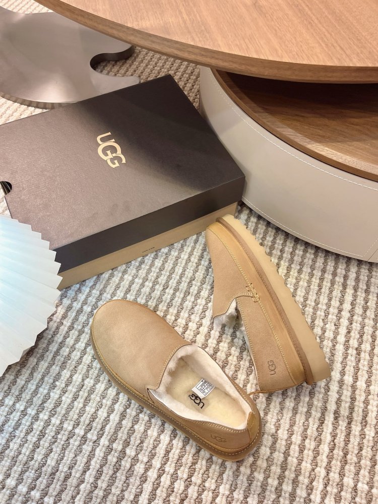 Уггі чоловічі фото 2