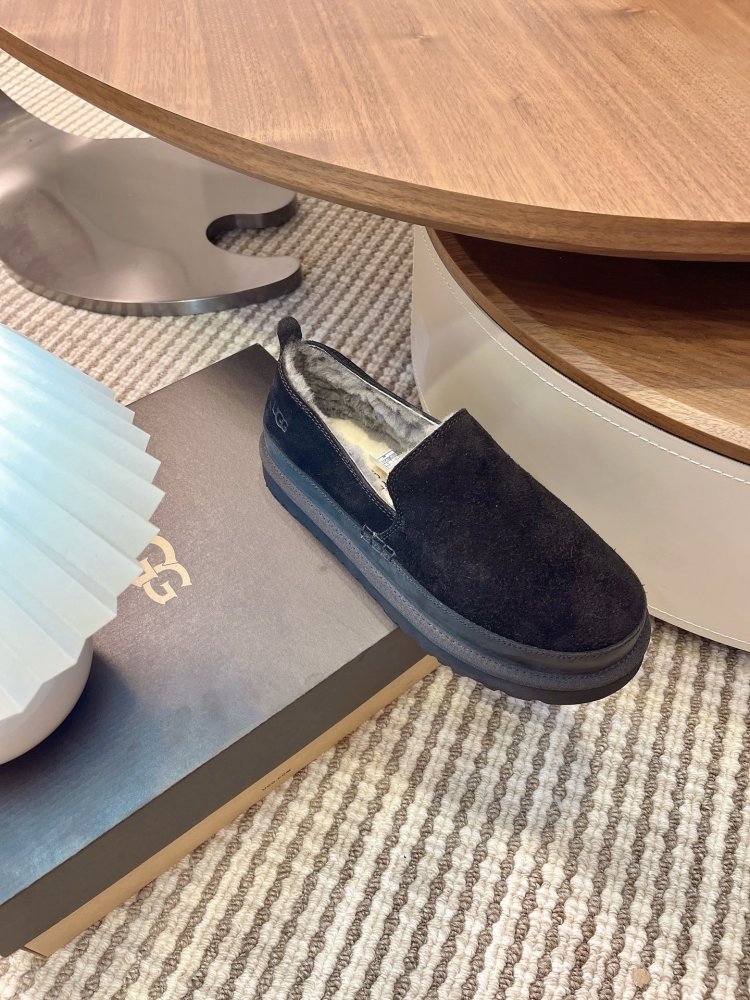 Уггі чоловічі фото 4