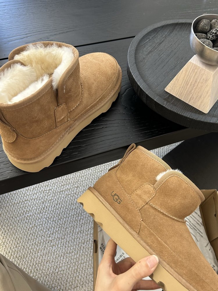 Уггі чоловічі фото 4