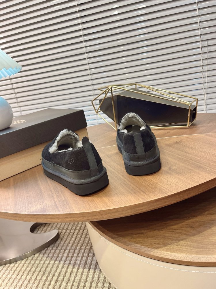 Уггі чоловічі фото 5