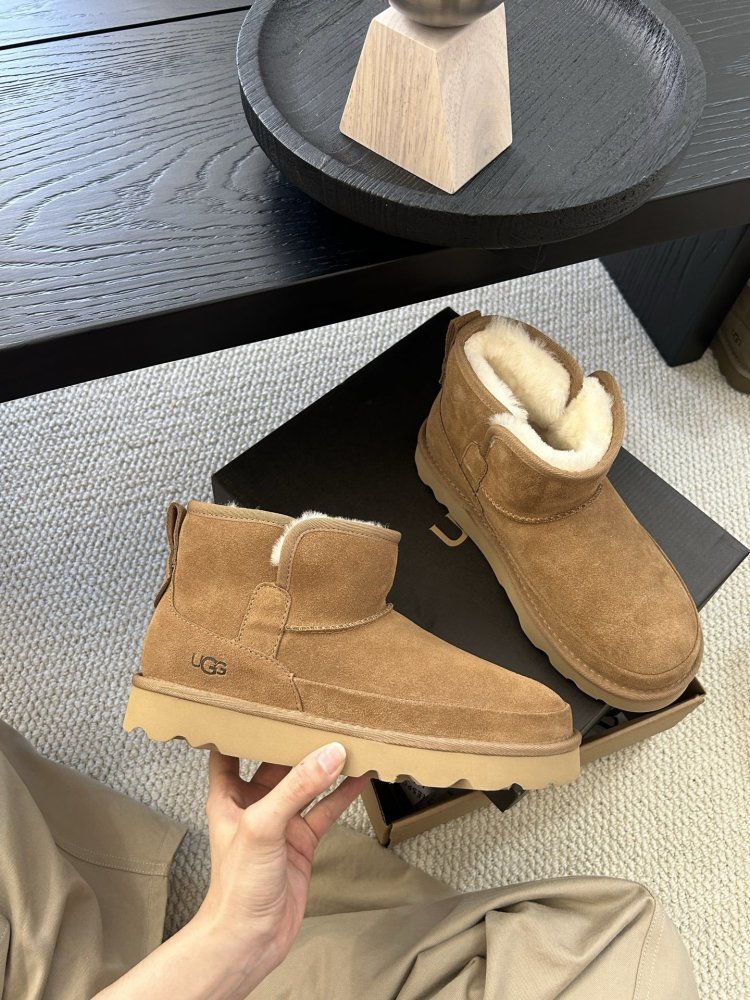 Уггі чоловічі фото 6