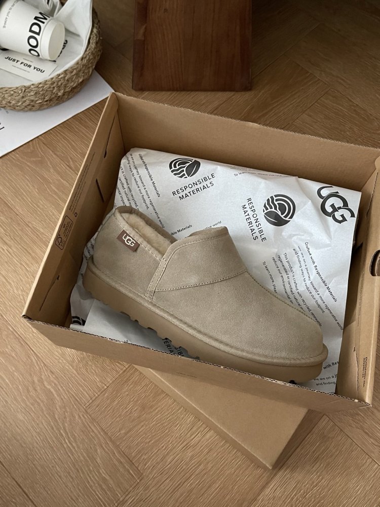 Уггі чоловічі фото 6