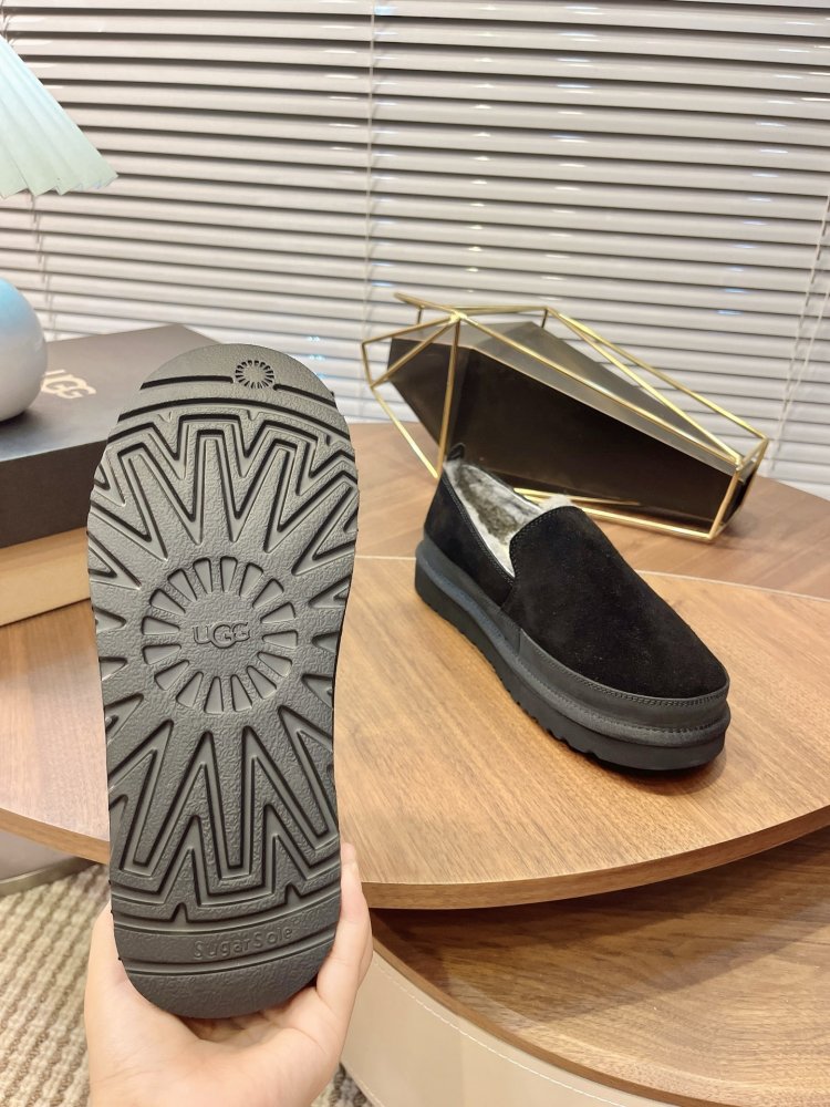 Уггі чоловічі фото 8