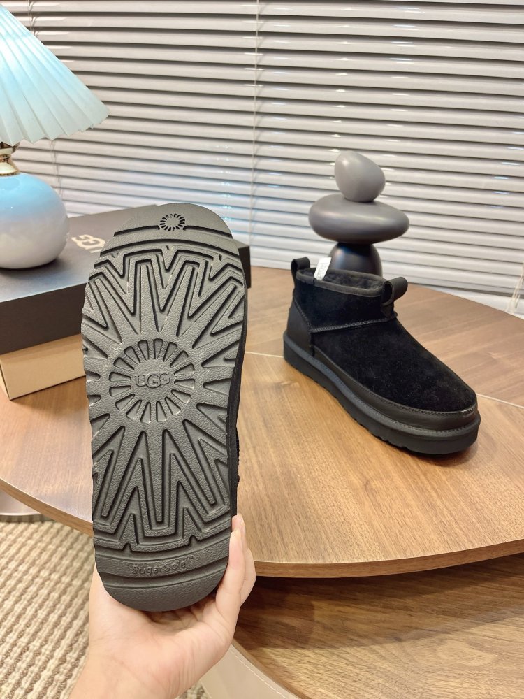 Уггі чоловічі фото 9