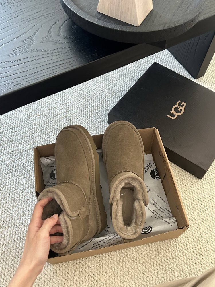 Уггі чоловічі фото 9