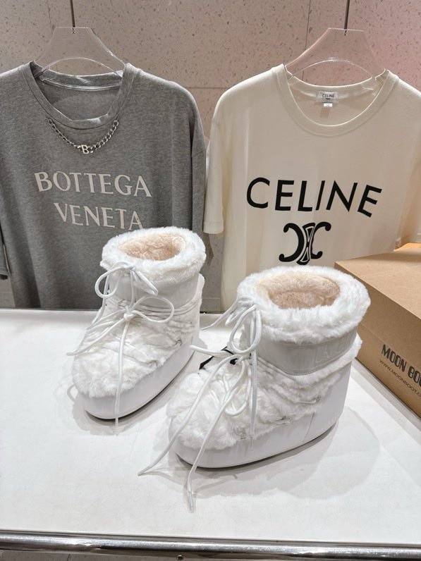 Уггі на високою підошві