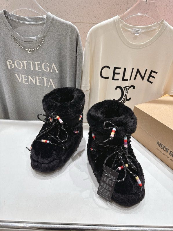 Ugg boots on high soled фото 2