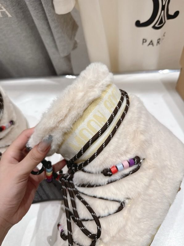 Уггі на високою підошві фото 2