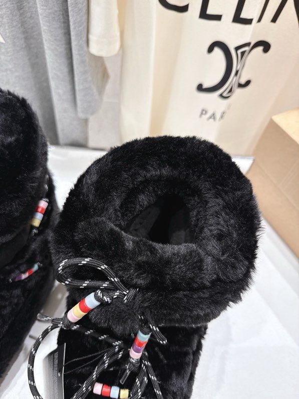 Ugg boots on high soled фото 4