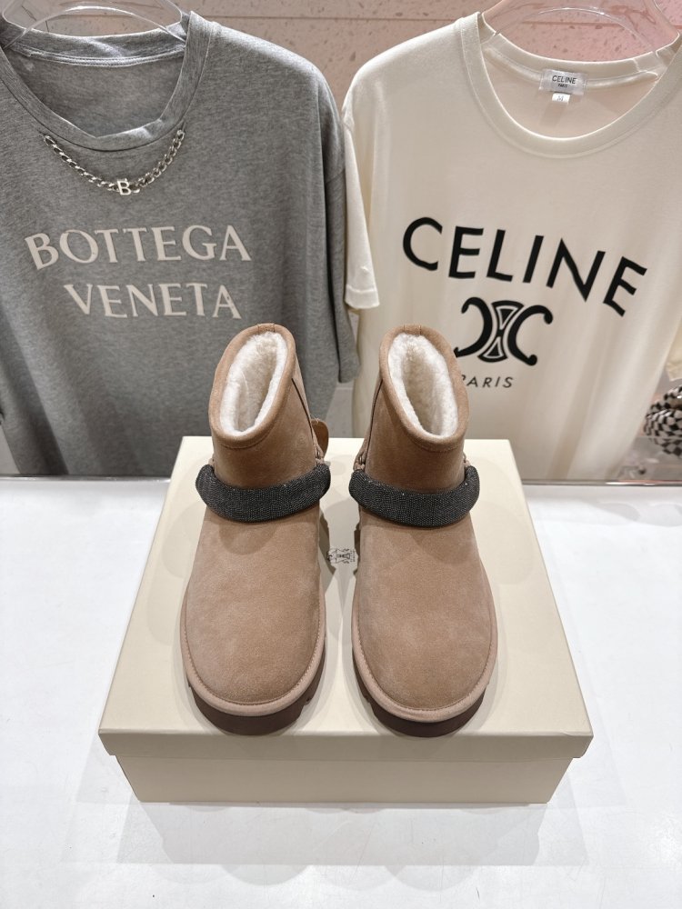 Уггі жіночі