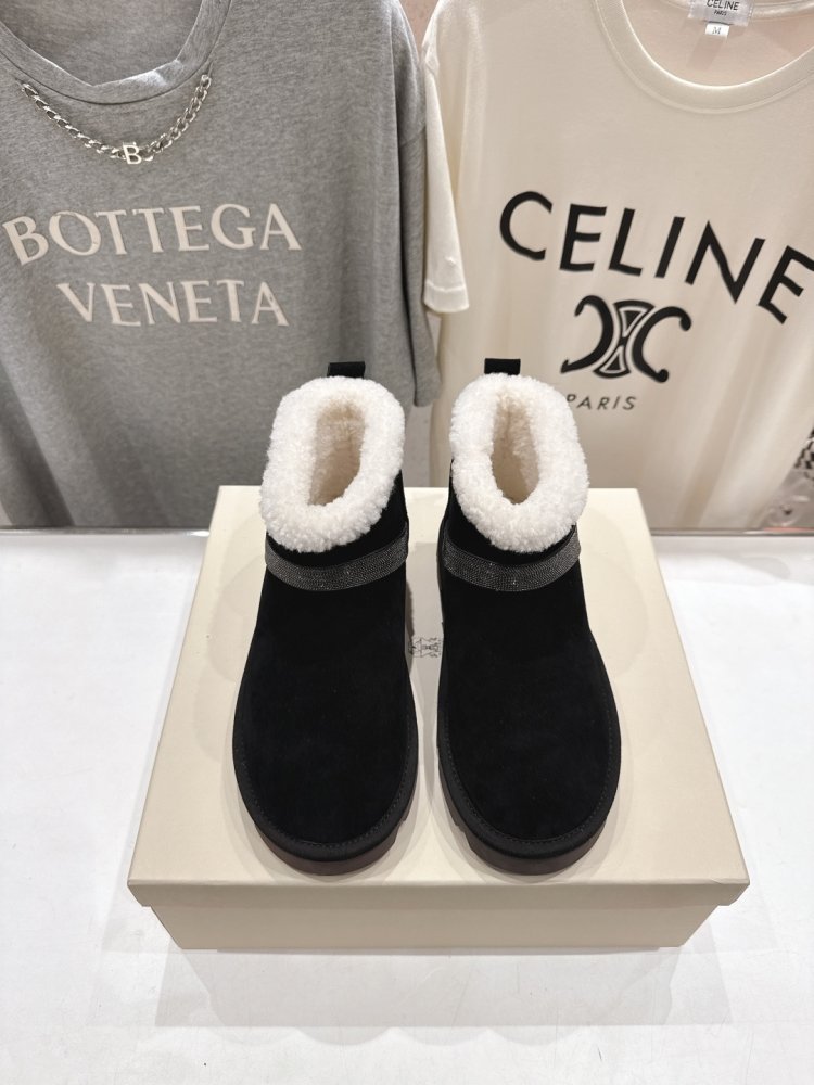 Уггі жіночі