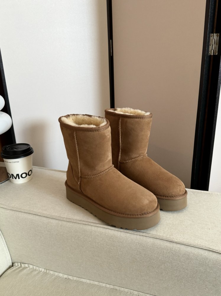 Ugg boots women's