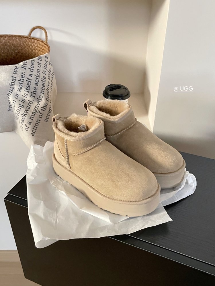 Ugg boots women's