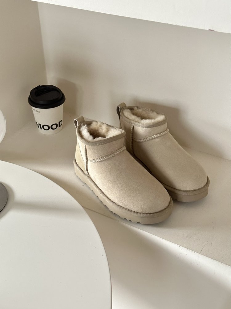 Уггі жіночі