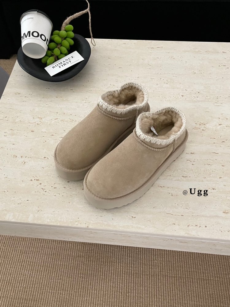 Уггі жіночі