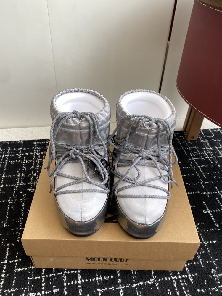 Уггі жіночі