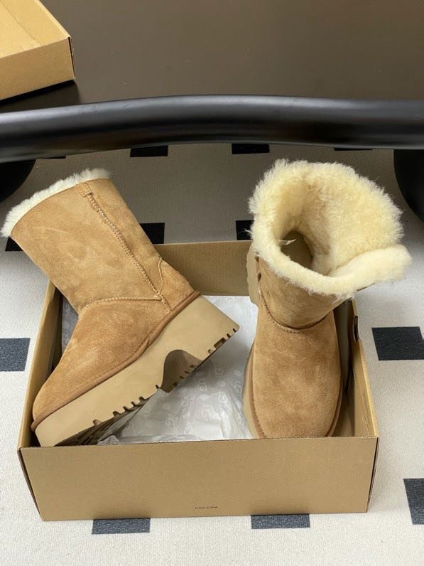 Ugg boots women's