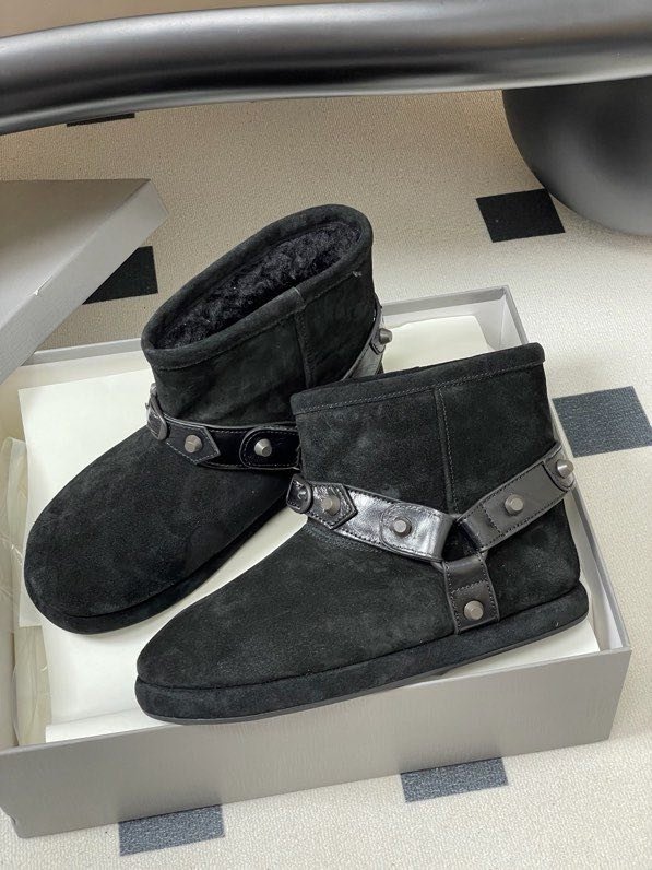 Уггі жіночі