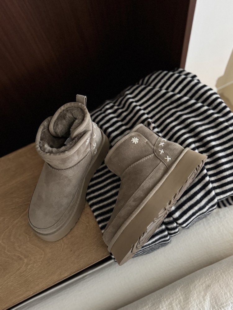 Угги женские