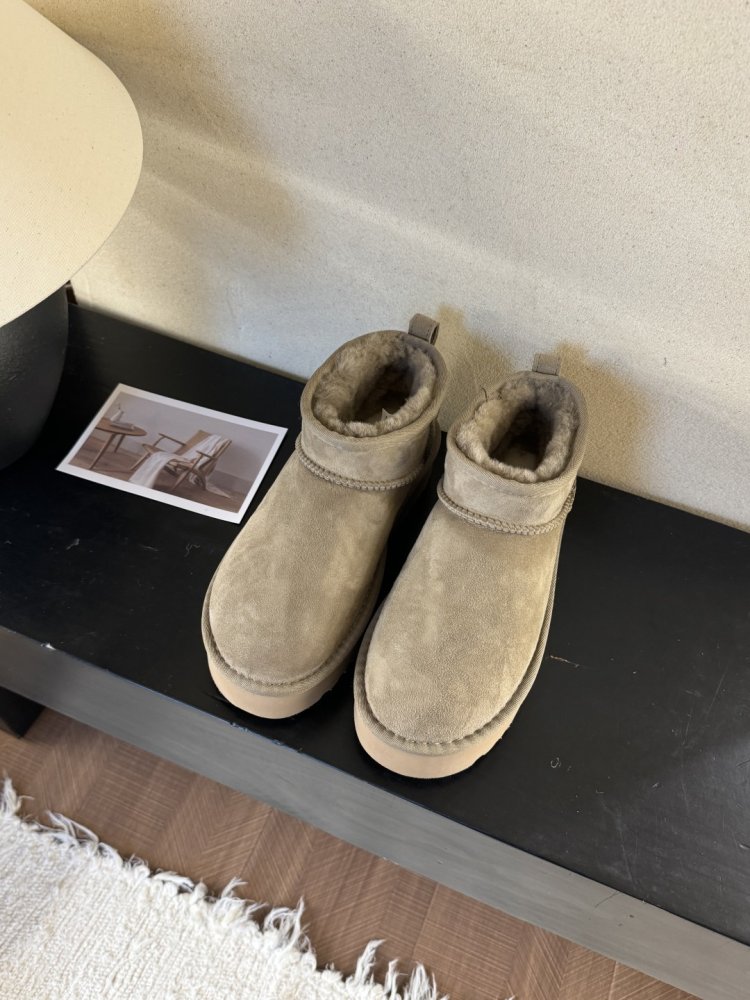 Ugg boots women's