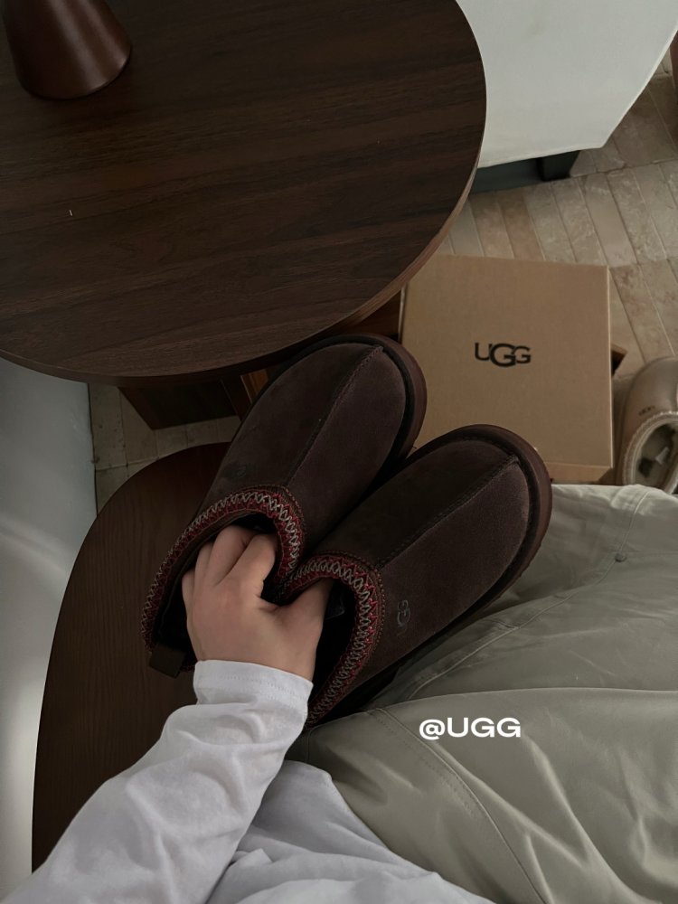 Ugg boots women's